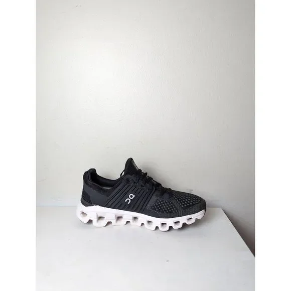 On Running Black and White Athletic Shoes - Picture 7 of 10